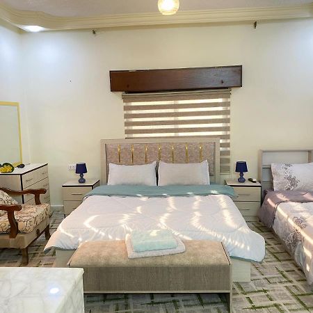 Jarash Gate Suite Exterior photo